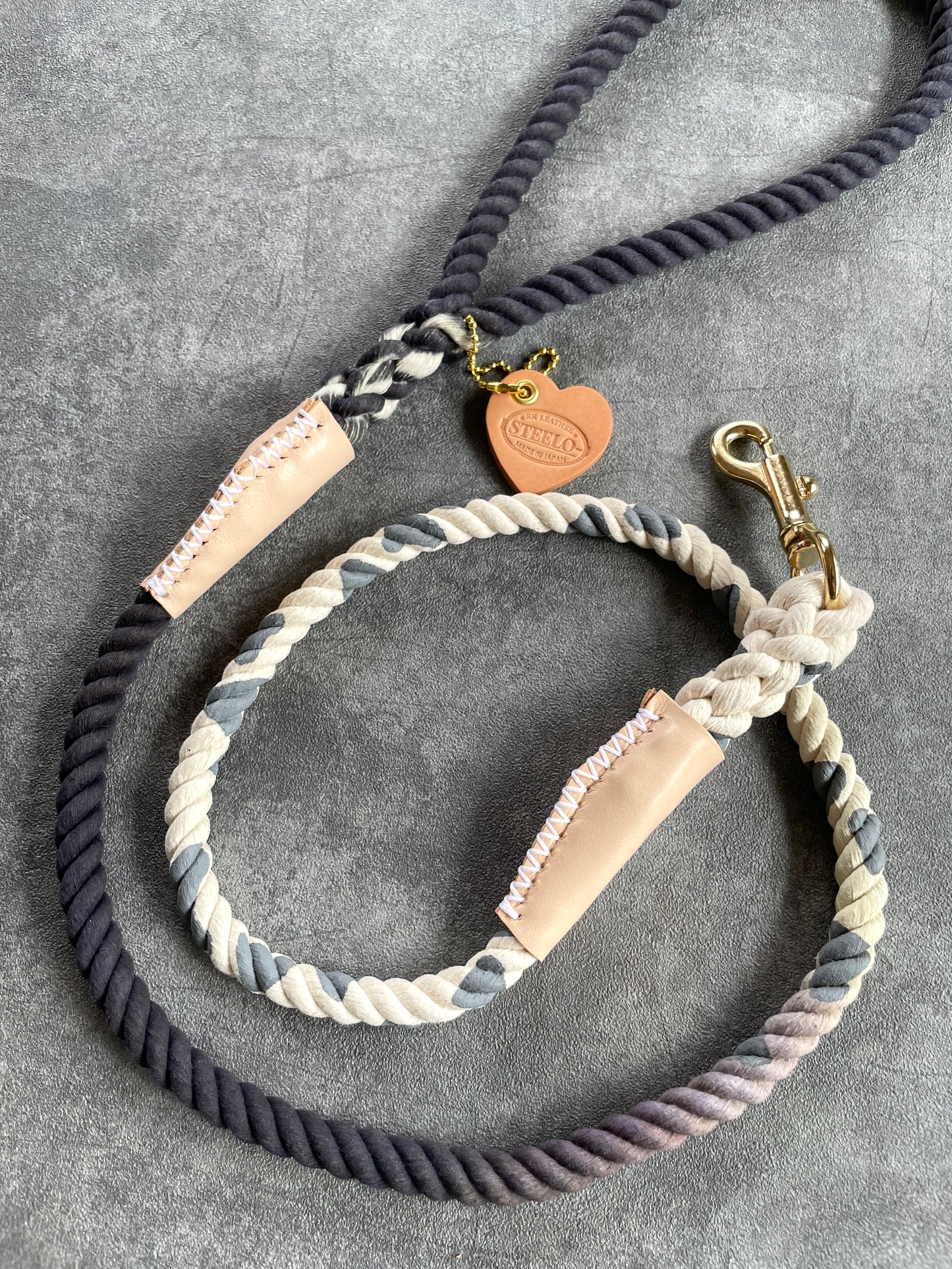 GRADATION COW PATTERN ROPE LEAD/太さ9mm/15kg迄