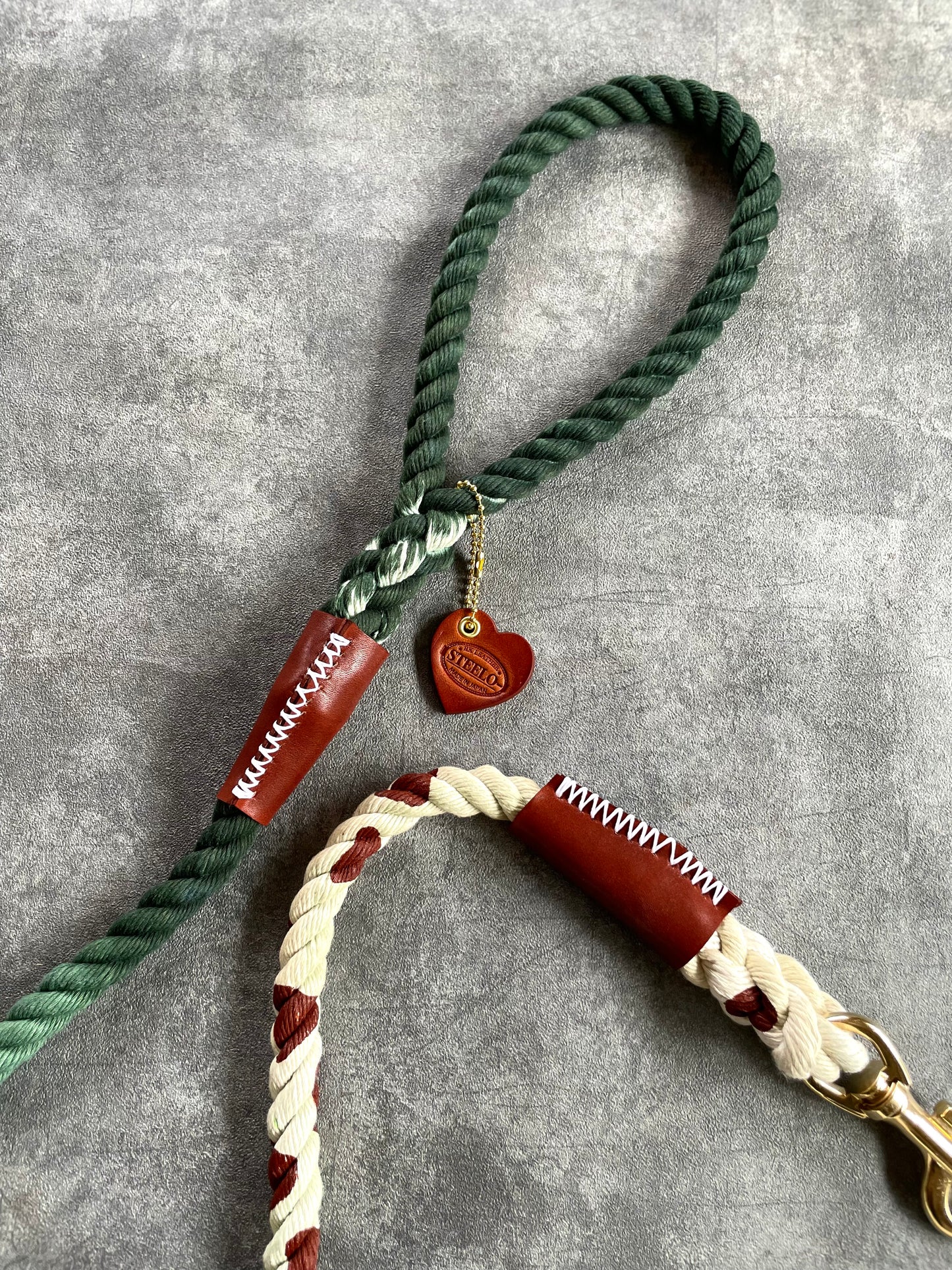 GRADATION COW PATTERN ROPE LEAD/太さ12mm/大型犬-超大型犬まで可