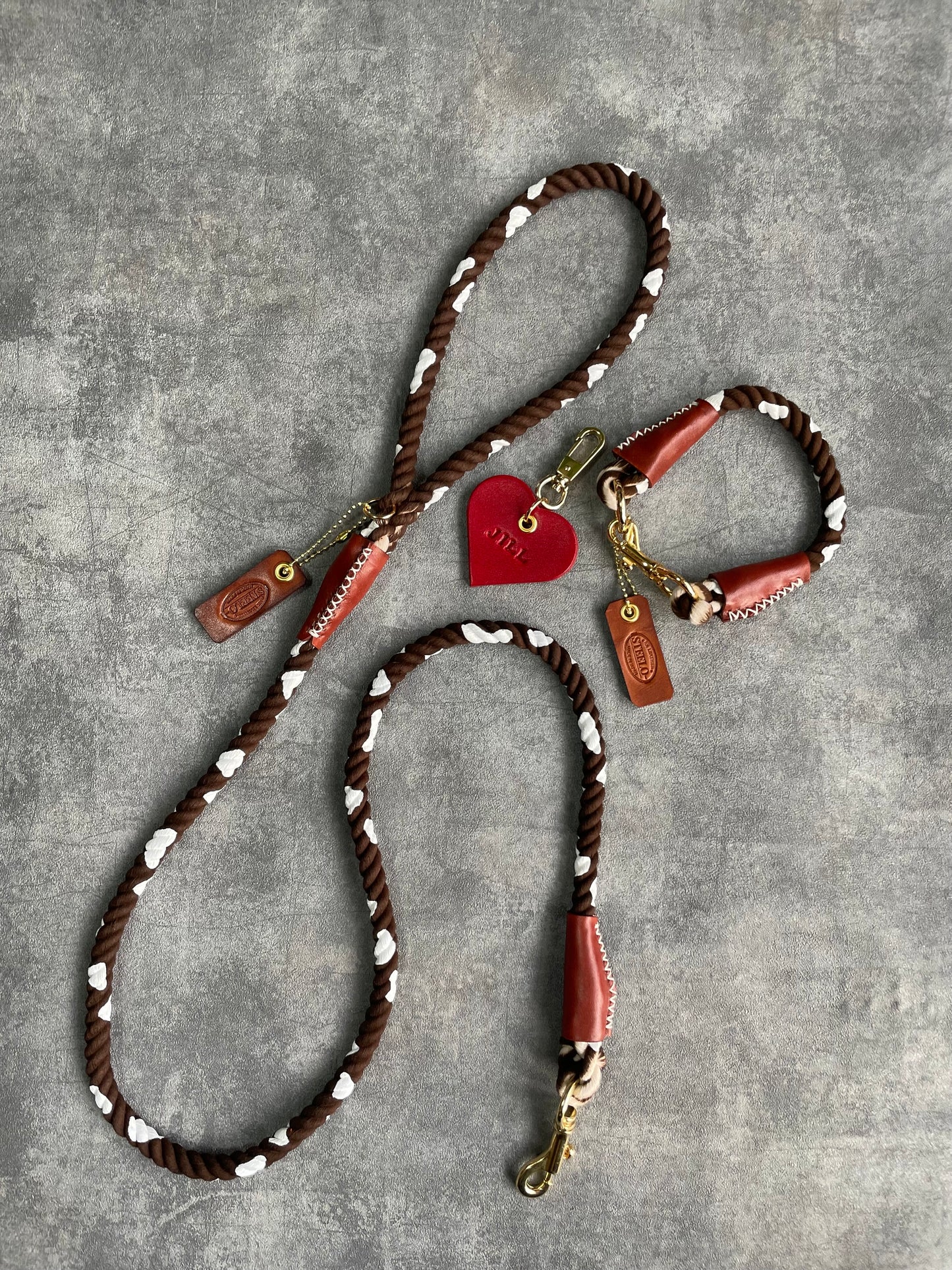 CUSTOM CASUAL 牛柄 ROPE LEAD