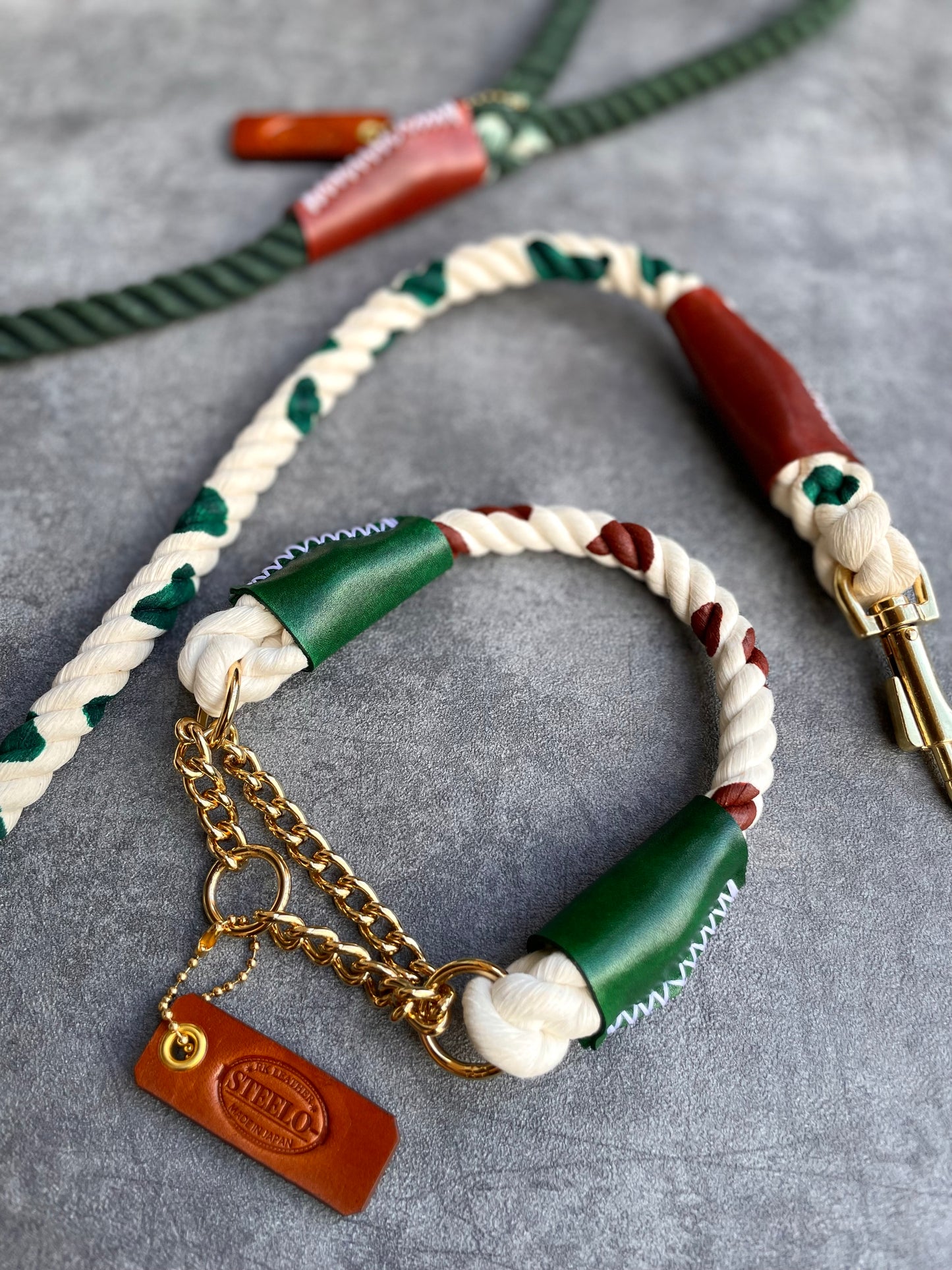 牛柄ROPE COLLAR