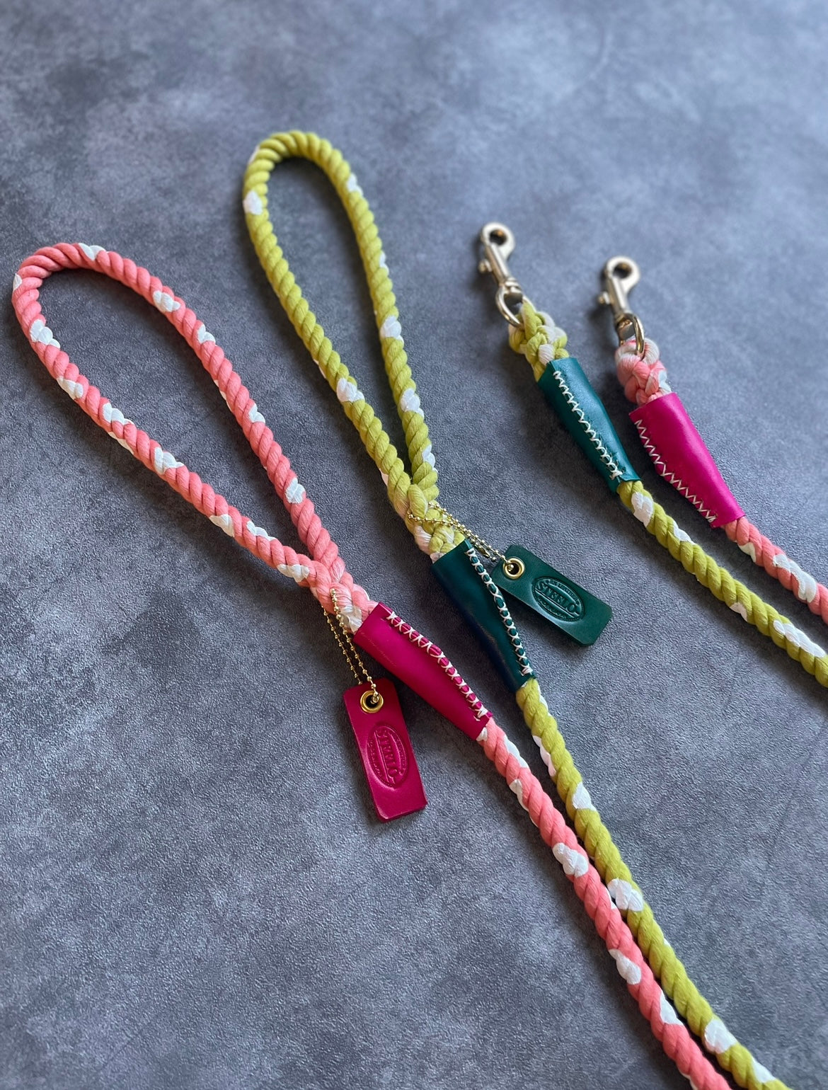CUSTOM CASUAL 牛柄 ROPE LEAD