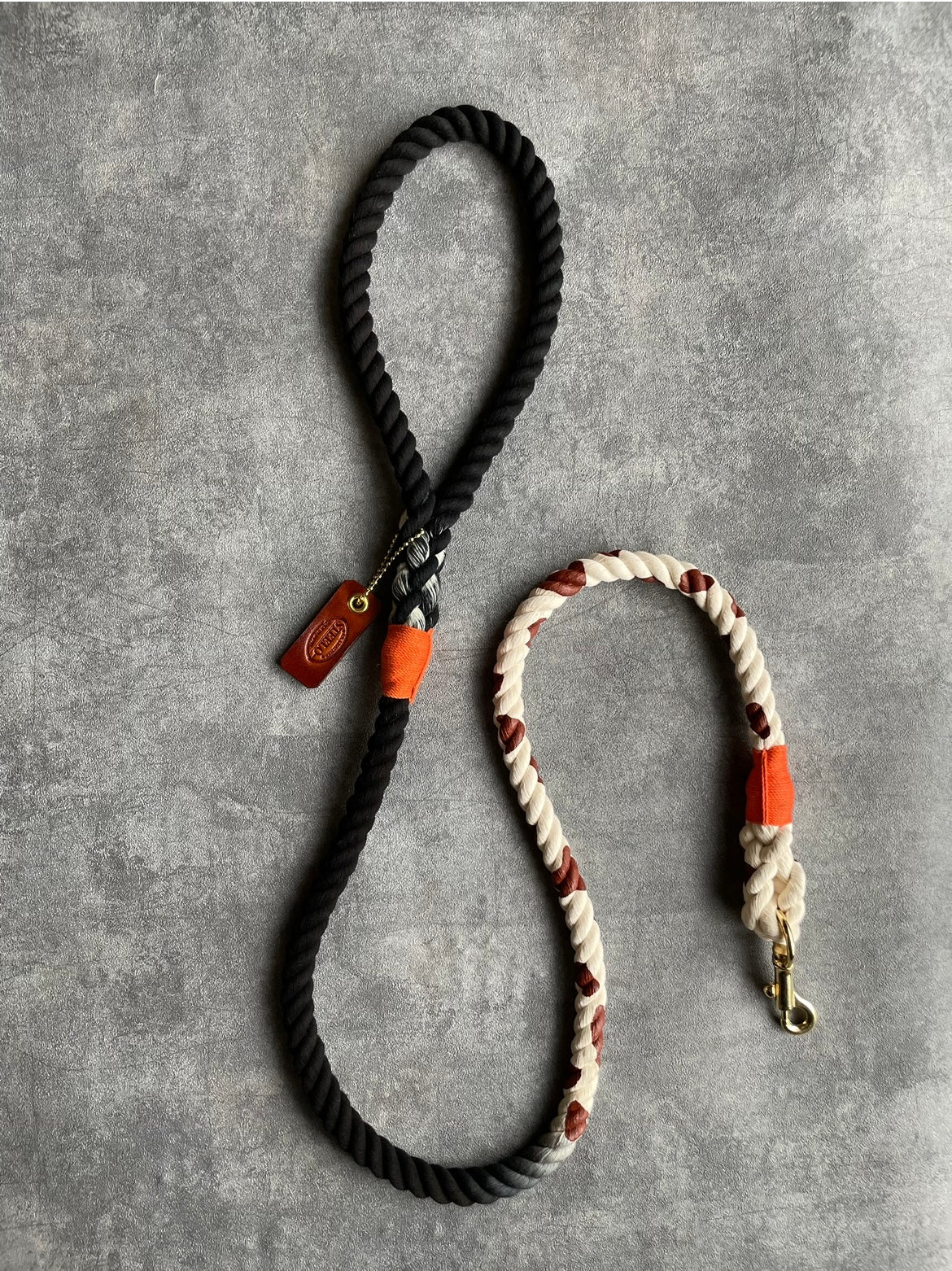 CUSTOM CASUAL 牛柄 ROPE LEAD